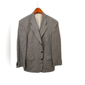 J Riggings mens Blazer size 40 a mix of Silk & Wool blend☑️